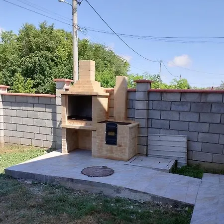 Vila Bejan Casa de hóspedes *